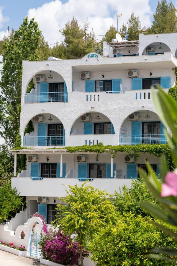 Astri Hotel Neos Marmaras Exteriör bild